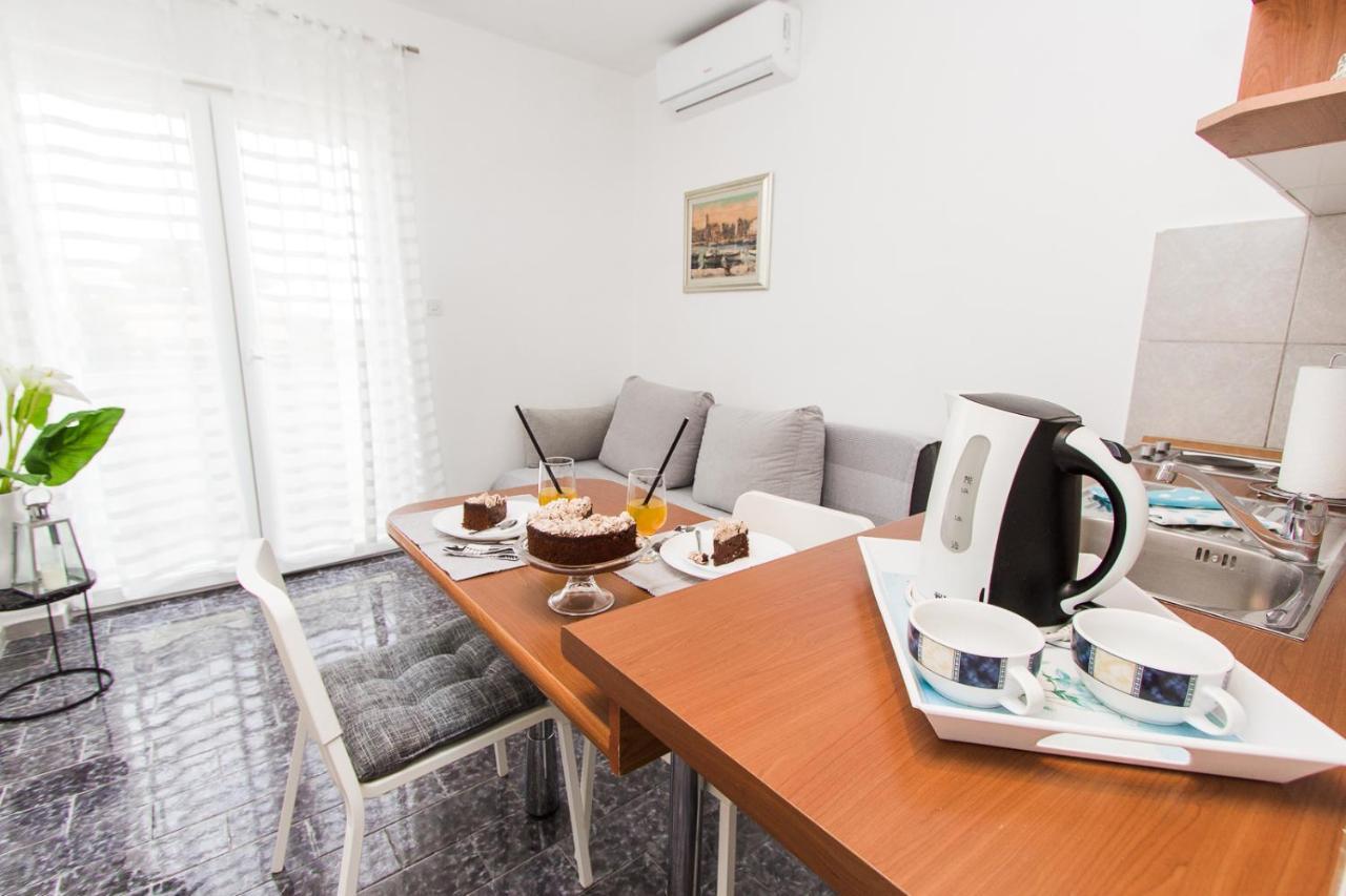 Apartmani Sanja 보디체 외부 사진