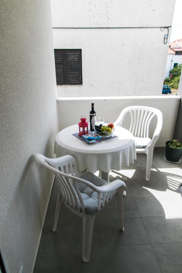 Apartmani Sanja 보디체 외부 사진